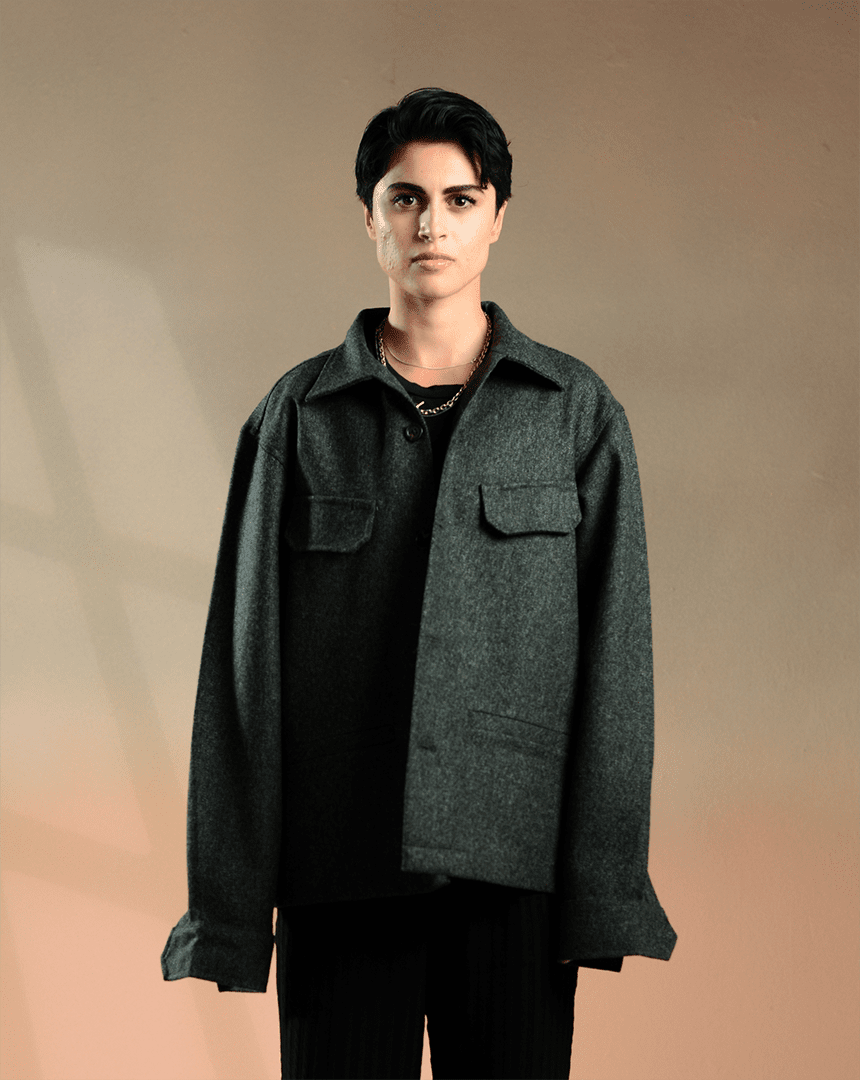 Corinthian_Female_Front